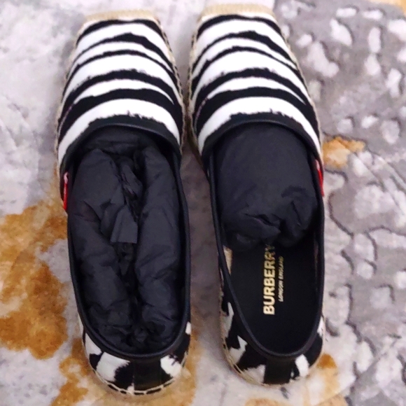 BURBERRY ESPADRILLES - Picture 4 of 6